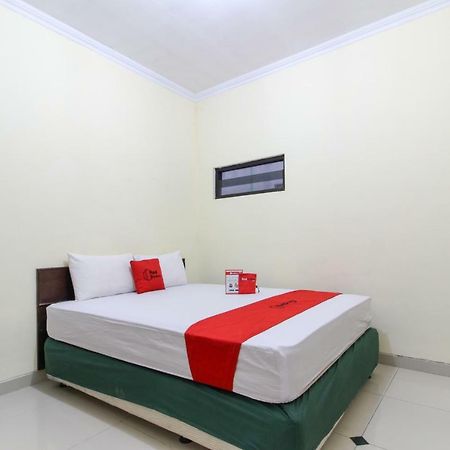 Reddoorz Near Rumah Sakit Condong Catur Maguwo Экстерьер фото